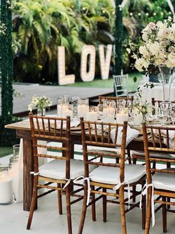 CHIAVARI CHAIRS 