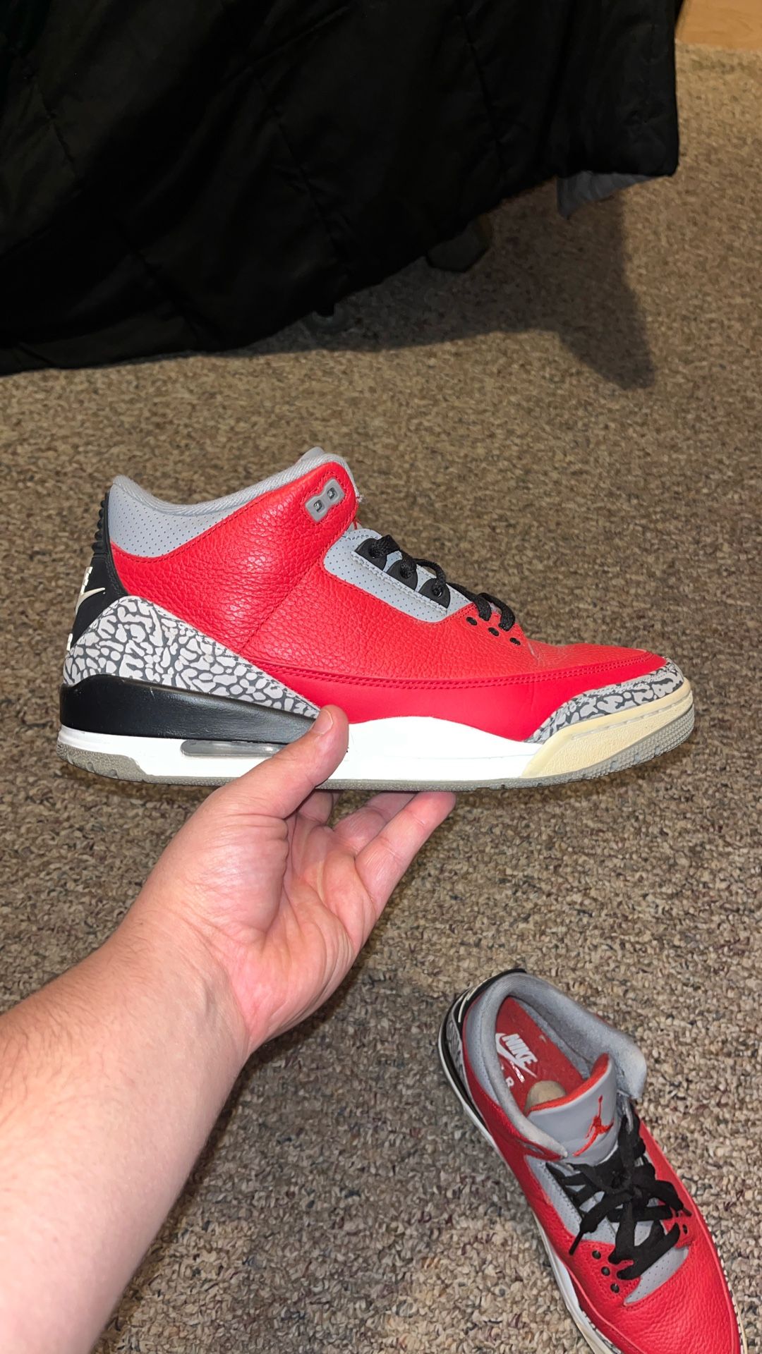 Jordan 3 Fire Red