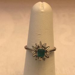 18k white gold Emerald and diamond Ring,2.57 grams, Size 5.75, please look at all pictures for more details