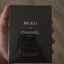 Bleu De Chanel Paris