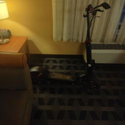 Isinwheel Electric Scooter