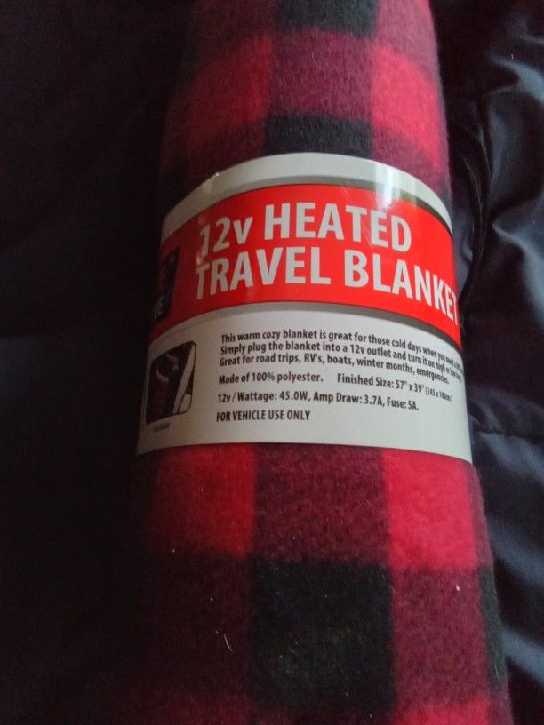 TREKSAFE 12v HEATED TRAVEL BLANKET NEW
