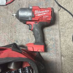 Milwaukee Fuel 1” Impact And Accessories 