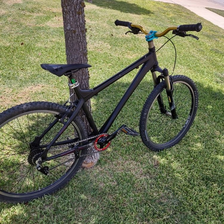 Gary Fisher Dirt Jumper Bike for Sale in Fort Stewart GA OfferUp