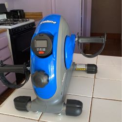 MiNi  EXERCISE BIKE 