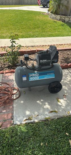 Air compressor
