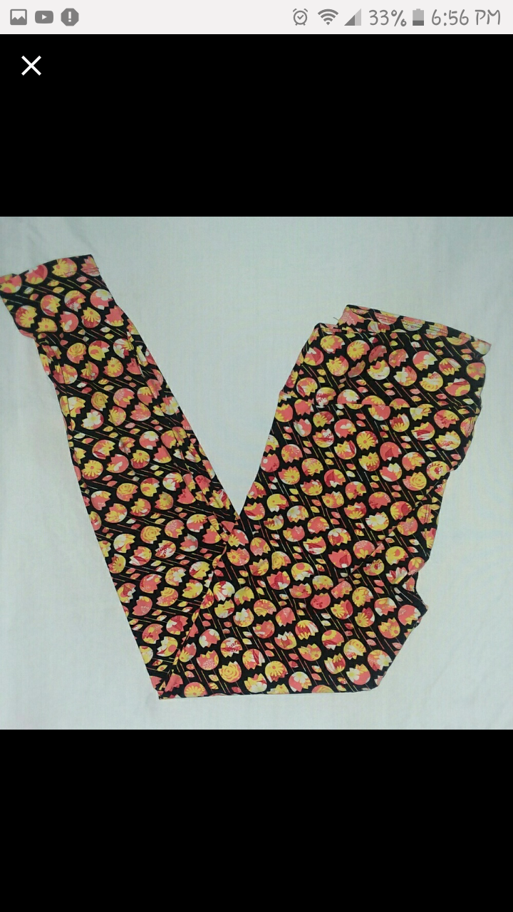 New Lularoe leggings Tall and Curvy