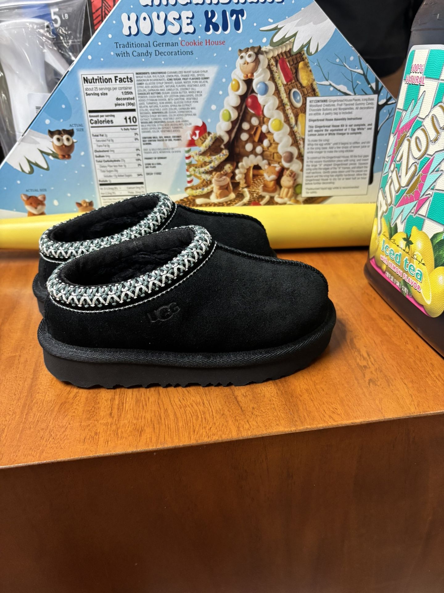 Ugg Slippers Toddler Size 9