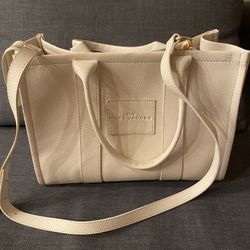 Marc Jacob’s The Tote Bag