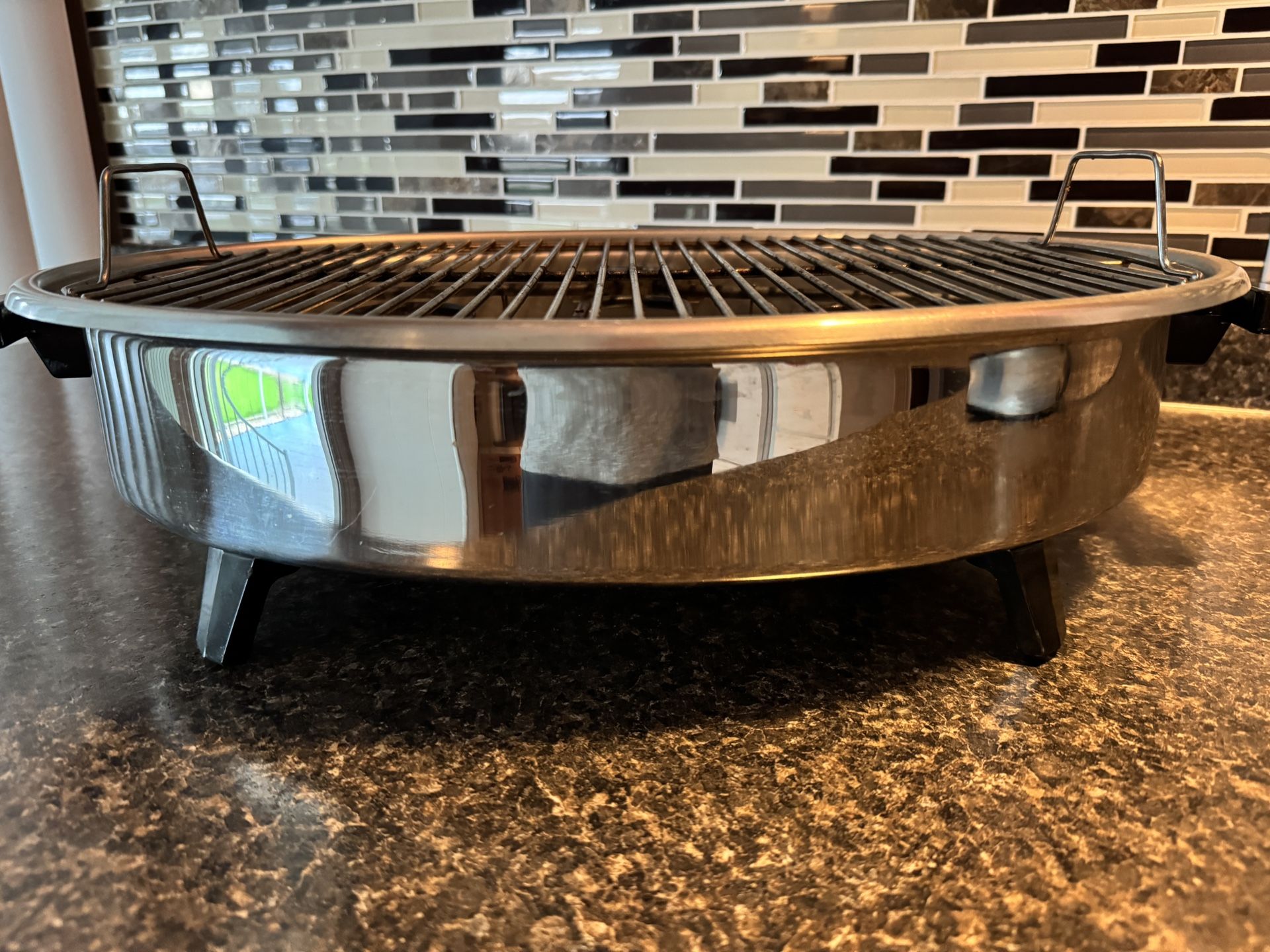 Saladmaster Smokeless Grill with Electric Heating and Oval Cooking Surface