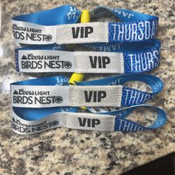 Dierks Bentley  VIP Tix 