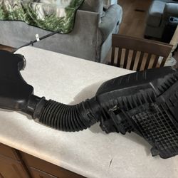 2020 Challenger SXT cold air intake Mopar 