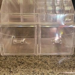 Make Up Storage