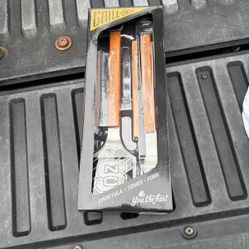 NC State Grill Set