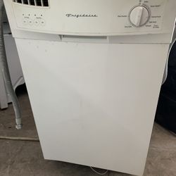 18” Dishwasher 