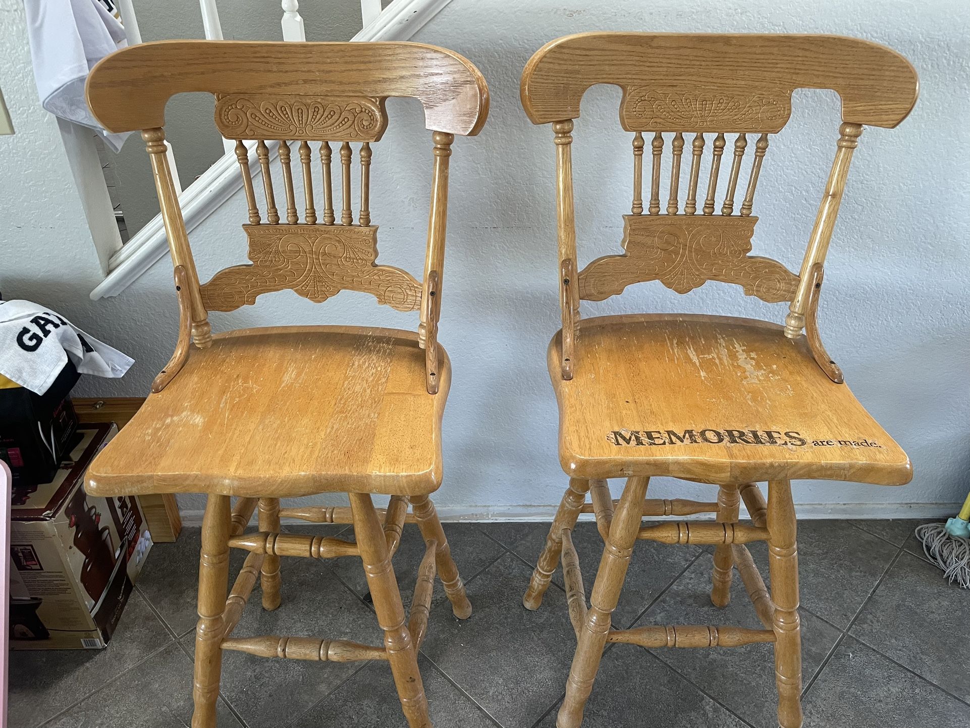 Wood Bar Stool