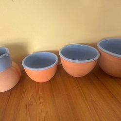Bowls & Pitcher Set $30
