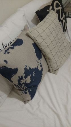 3 throw pillow cases