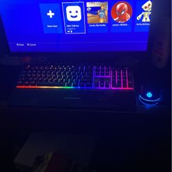 Gaming keyboard and mouse 