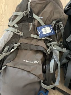 MOUNTAINTOP 70L Internal Frame Backpack Camping Backpacking Hiking Backpack for Men Women with Rain Cover