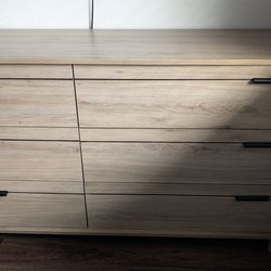 Dresser Like New!