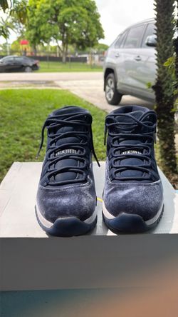 WMNS Air Jordan 11 Retro