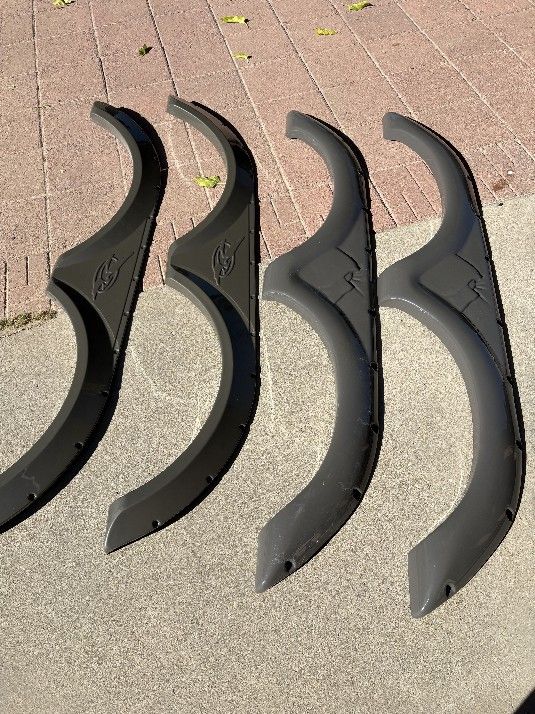 RV  Trailer Fenders 