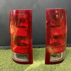 1*Pair Left Right Tail Light for 2007-2013 GMC Sierra 1(contact info removed) 3500HD OEM PARTS