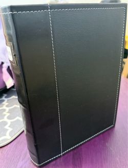 Bellagio-Italia Black Leather CD/DVD Storage Binder - quantity 7, $10 each