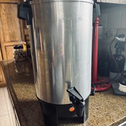 West Bend Coffee Urn 42 Cup
