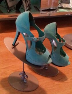Pretty turquoise suede high heels..size 8...Charlotte russe...great condition!