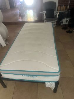 Twin bed
