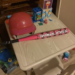 Kids bat and helmet