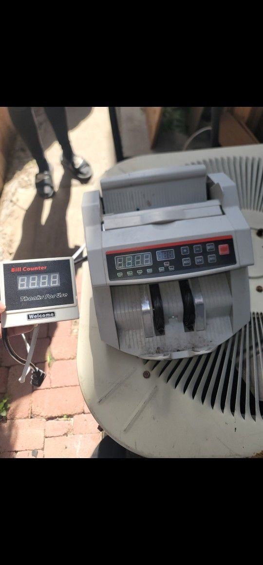 Monday Counting Machine