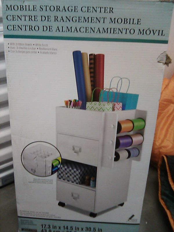 Michaels Craft Store New in box solid white rolling multi