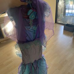 Kids Mermaid Costume   (Size 7-8)