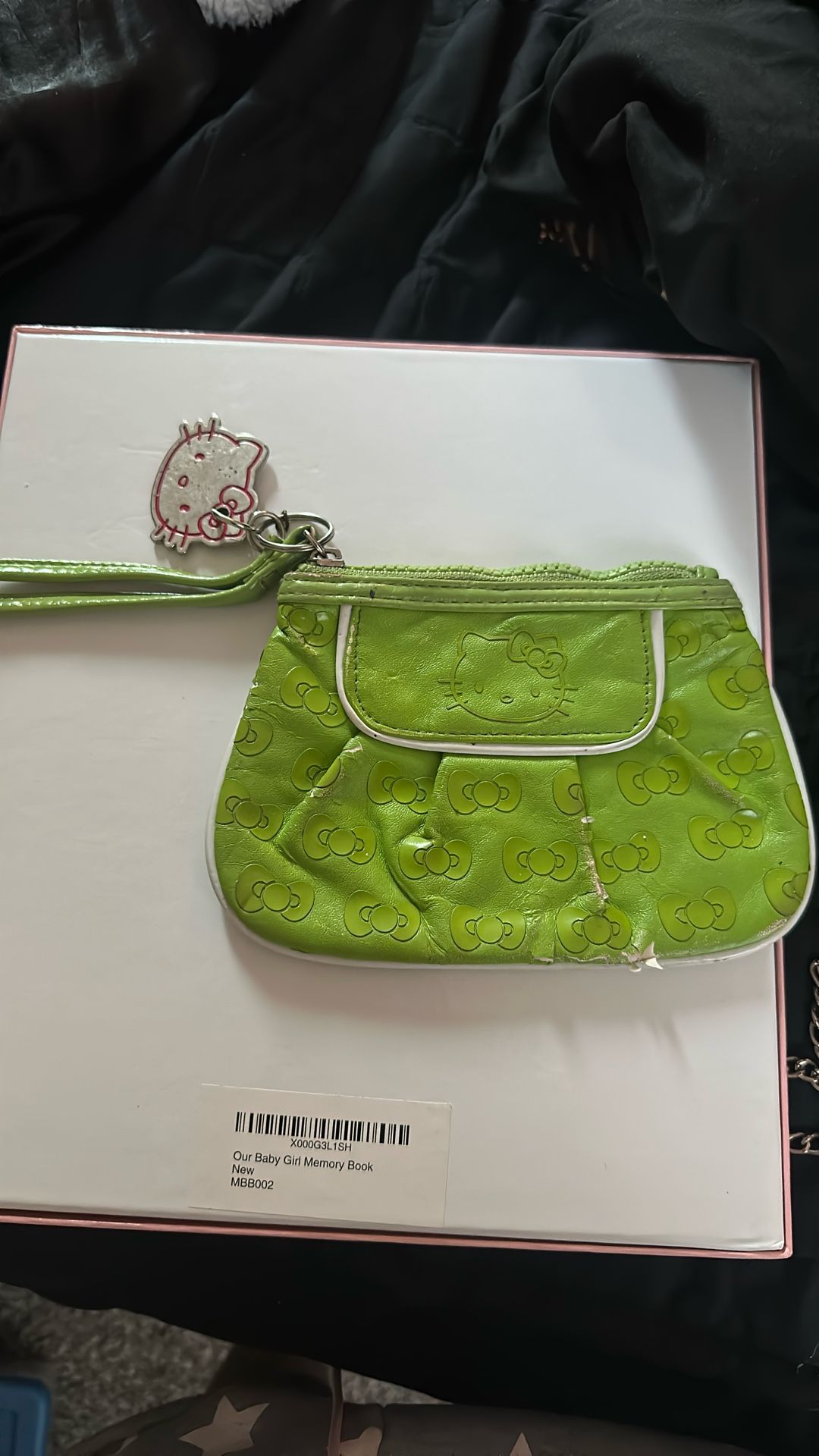 Hello Kitty Green Purse