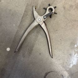 Vintage General Hardware Rotating Head 6 Hole Leather Punch Pliers Tool 
