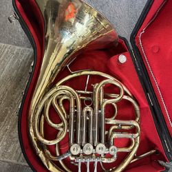 Conn 6D Double French Horn 