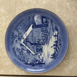 Christmas  Winter Plate 