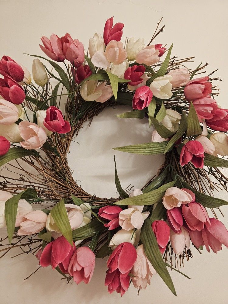 $10.00 - Wreath, Beautiful Faux Tulips In Pink Colors!  Lowest Price!