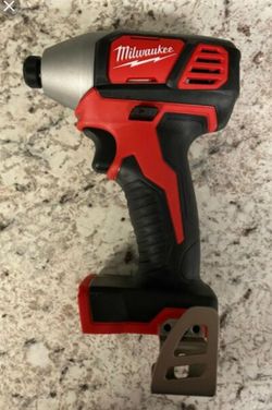 Milwaukee M18 1/4" impact driver (Tool Only)