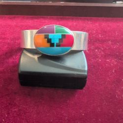 A Beautiful Vintage Benson Manygoats Navajo Inlay Cuff Bracelet . 