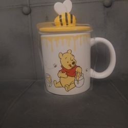 Disney Winnie The Pooh Hunny Pot Ceramic Mug With Lid 