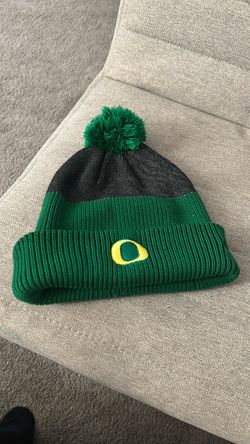 Oregon Ducks Pom Beanie Hat