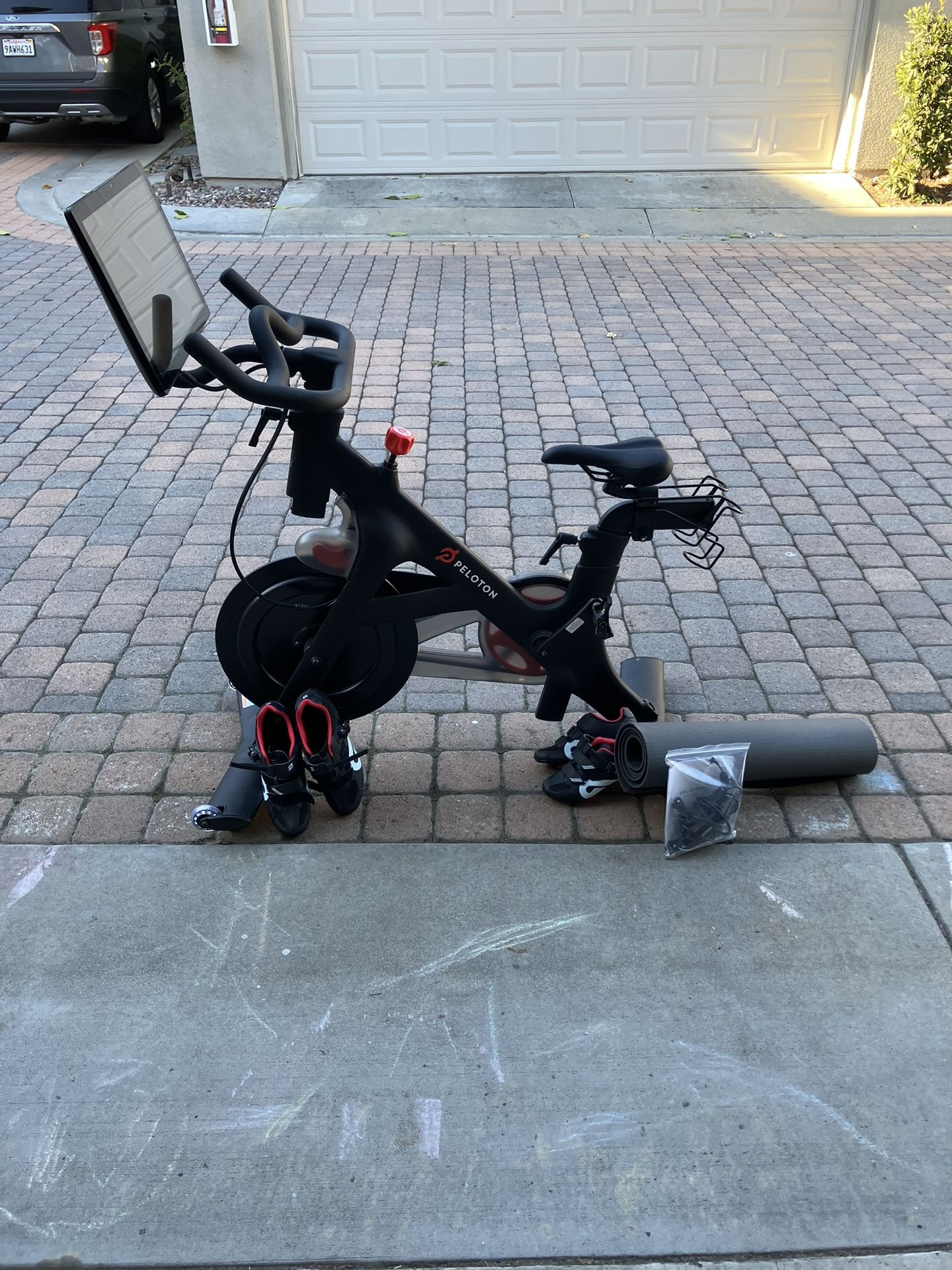 Peloton Bike 