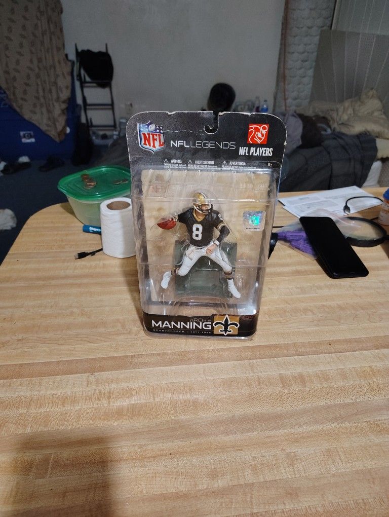 Archie Manning Figure