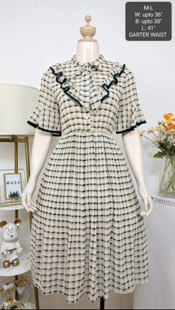 Vintage-Inspired Checkered Midi Dress ( Actual Photo)