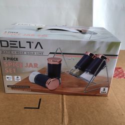 Delta five piece spice jar set new