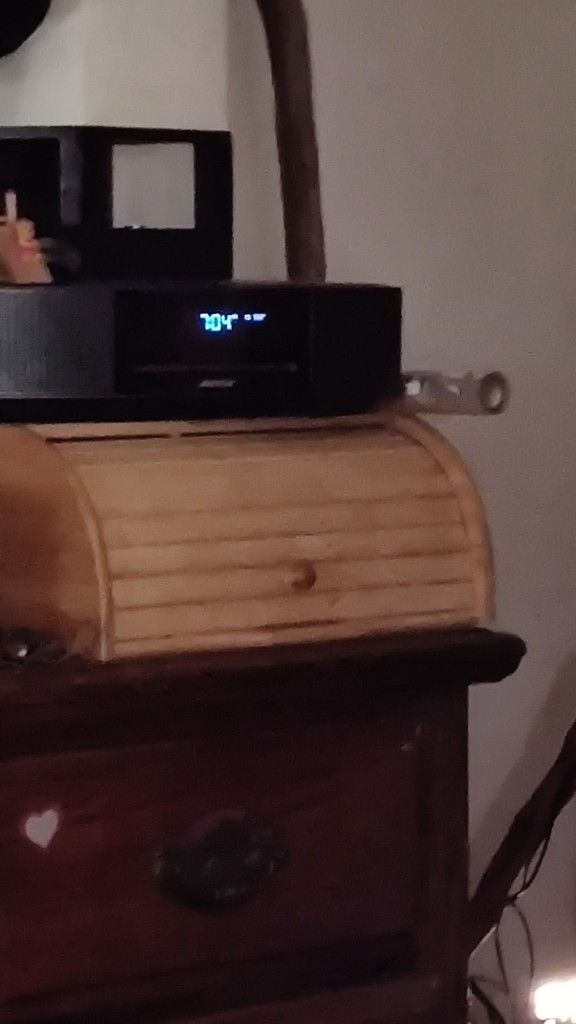 Bose Wave machine 4 Yrs Old 